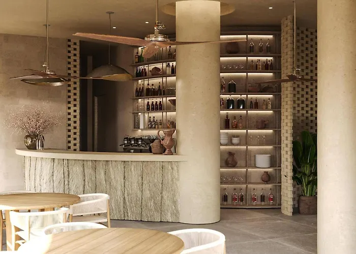 Lavender By فيلة كولومبيا